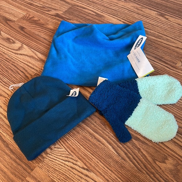 Old Navy Winter Accessories Gift Set Unisex Teal Blue - Picture 2 of 4